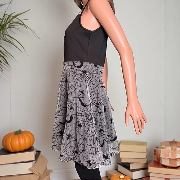 Fit & Flare Goth Dress. Spirit. Cosplay. Gothic. Halloween Costume Party. Size L - Picture 5 of 10